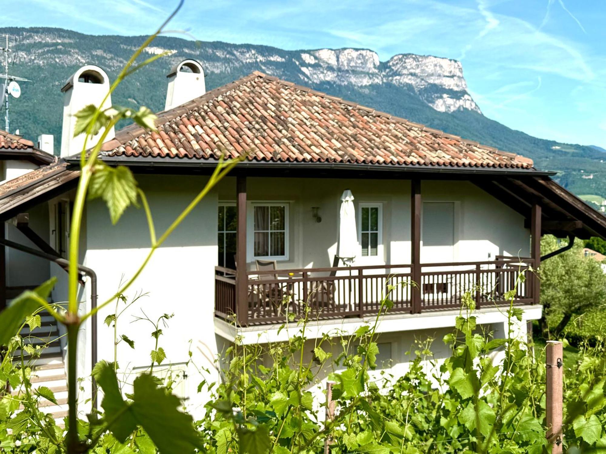 Apartament Weinhof Mumelter Appiano Sulla Strada Del Vino Zewnętrze zdjęcie